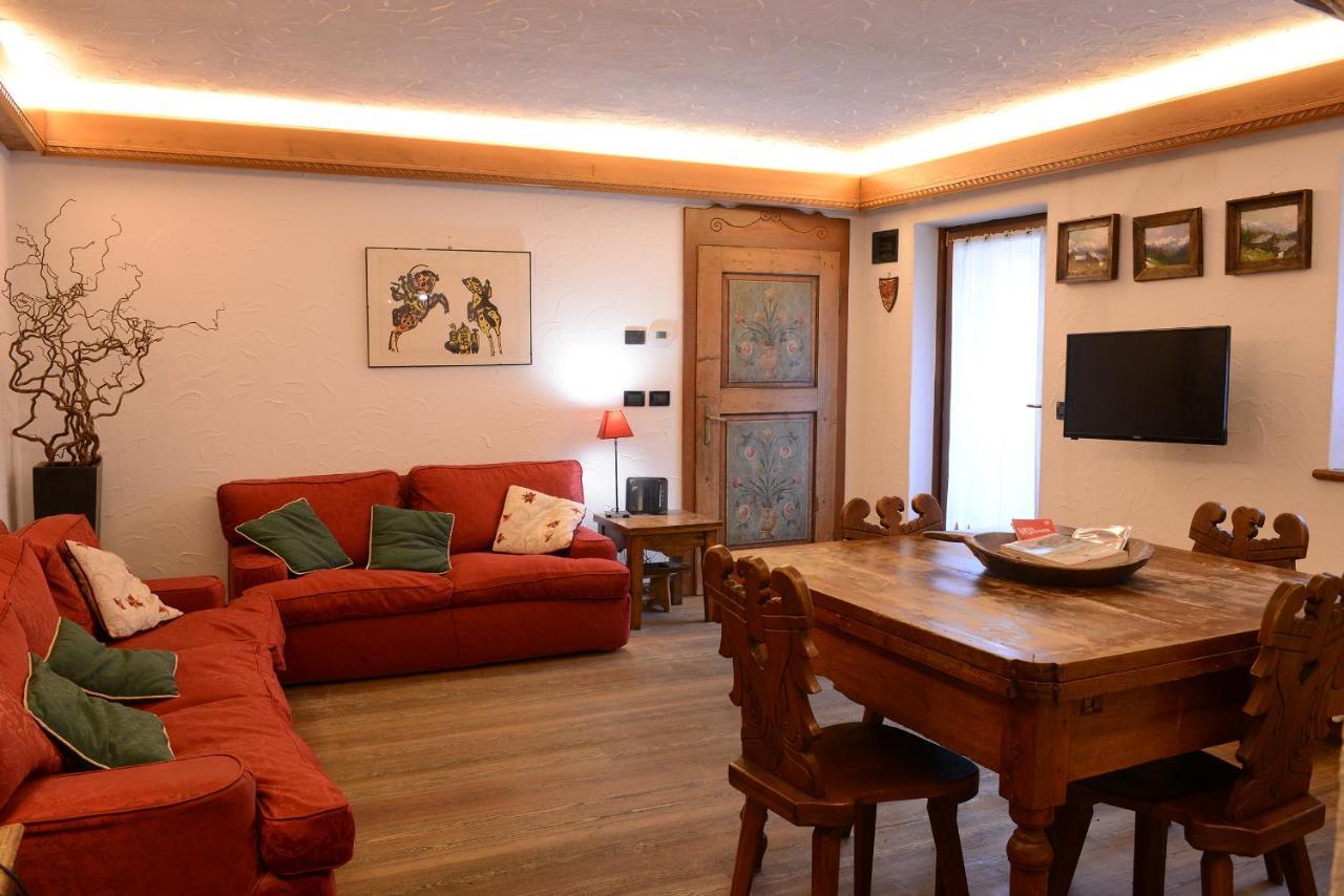 Ferienwohnung Ai Piedi Della Marmolada Canazei Exterior foto
