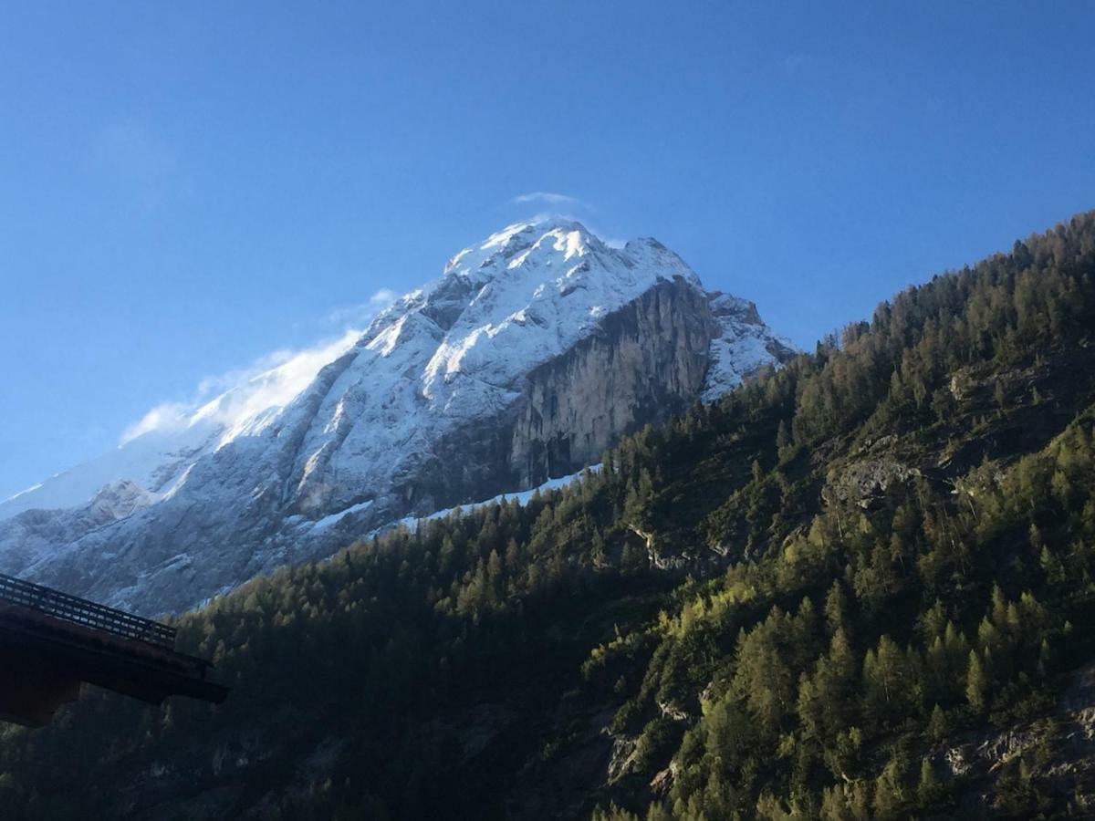 Ferienwohnung Ai Piedi Della Marmolada Canazei Exterior foto